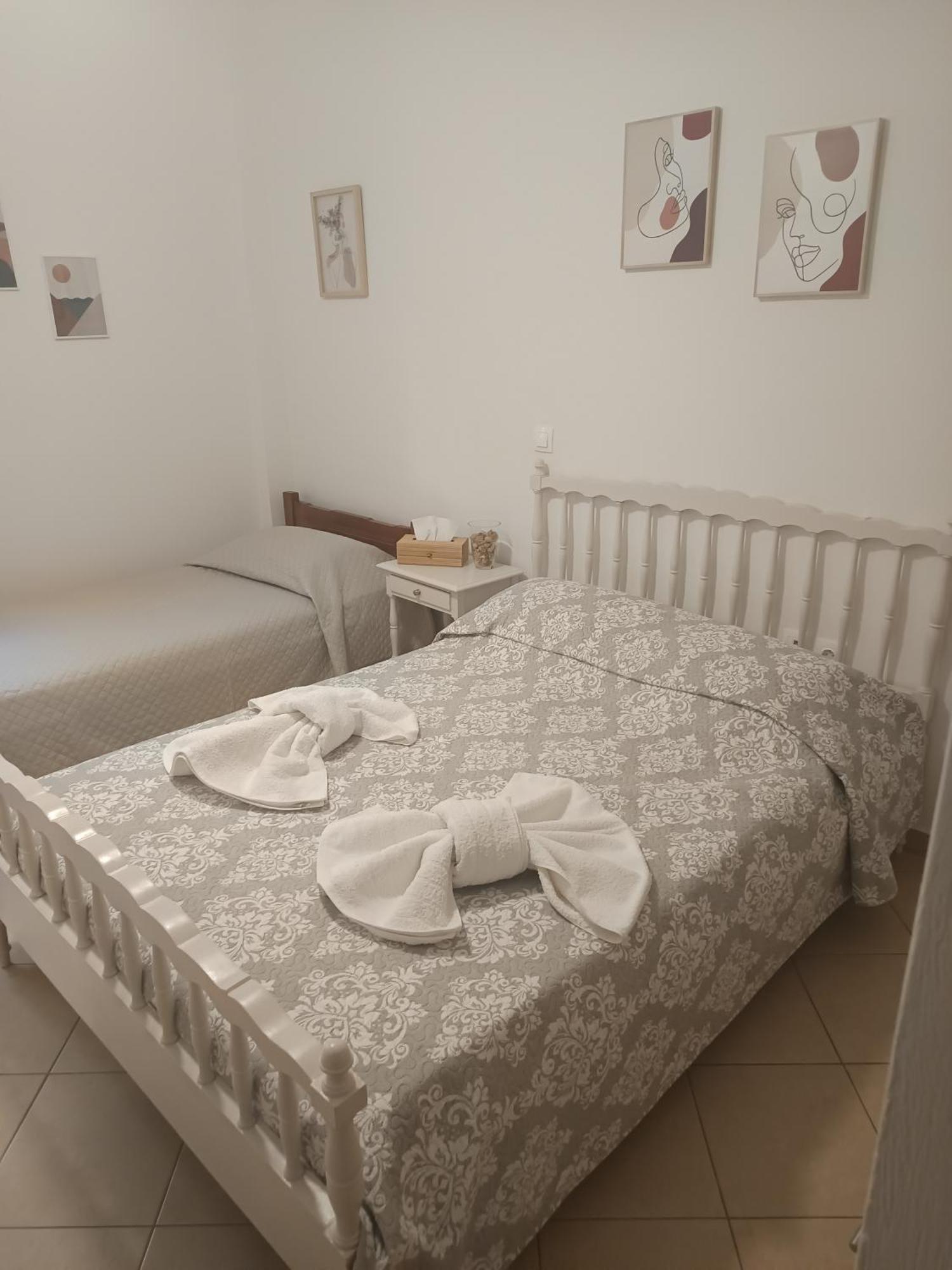 Airport Anasta Casa Apartment Artemida  Exterior photo